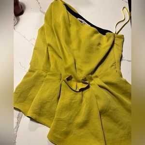 Rachel Roy one shoulder green Aphrodite top size 10